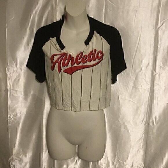 Agaci Black White Cropped Short Sleeve Stripped V neck Baseball Shirt L - Picture 1 of 3